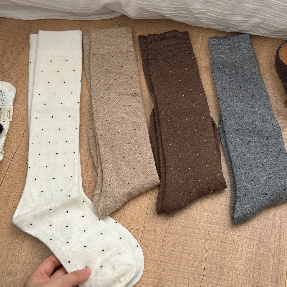 SP&CITY Winter Sweet Polka Dot - Silk Sock Bamboo ulasan dan harga
